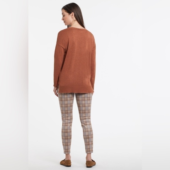 Tribal Plaid Leggings in Tan and Brown - Picture 6 of 15